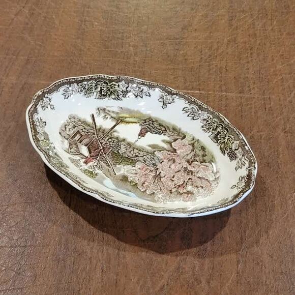 Vintage Friendly Village Johnson Bros vintage transferware small oval server - Picture 3 of 13